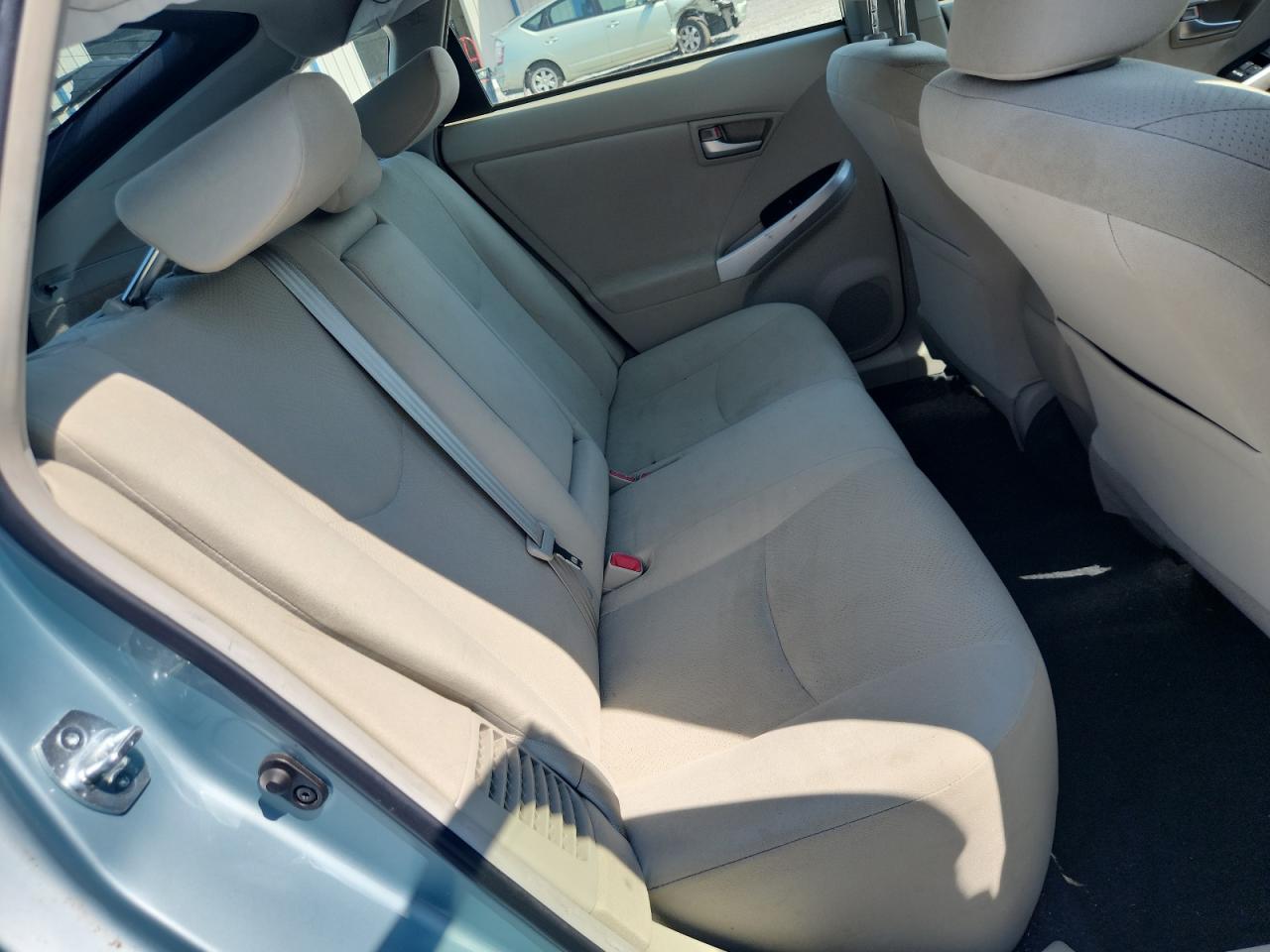 2015 Toyota Prius Three - zdjęcie 10