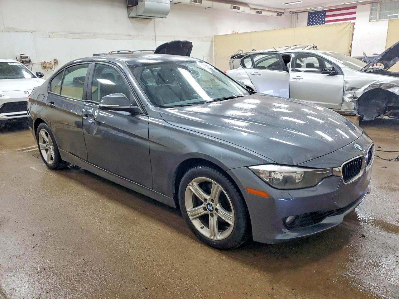 2014 BMW Seria 3 328i - zdjęcie 4