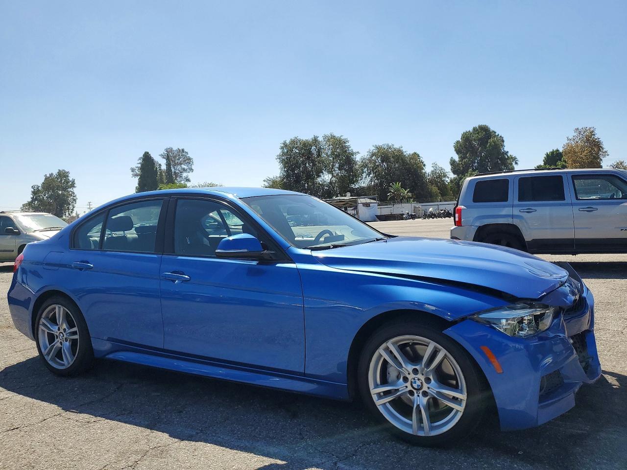 2018 BMW 330 I - zdjęcie 4