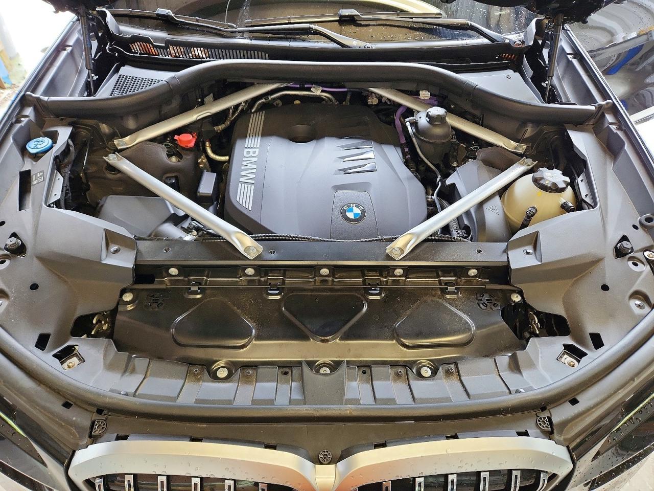 2024 BMW X7 xDrive40I - zdjęcie 12