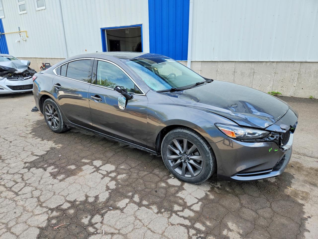 2021 Mazda 6 Touring - zdjęcie 4