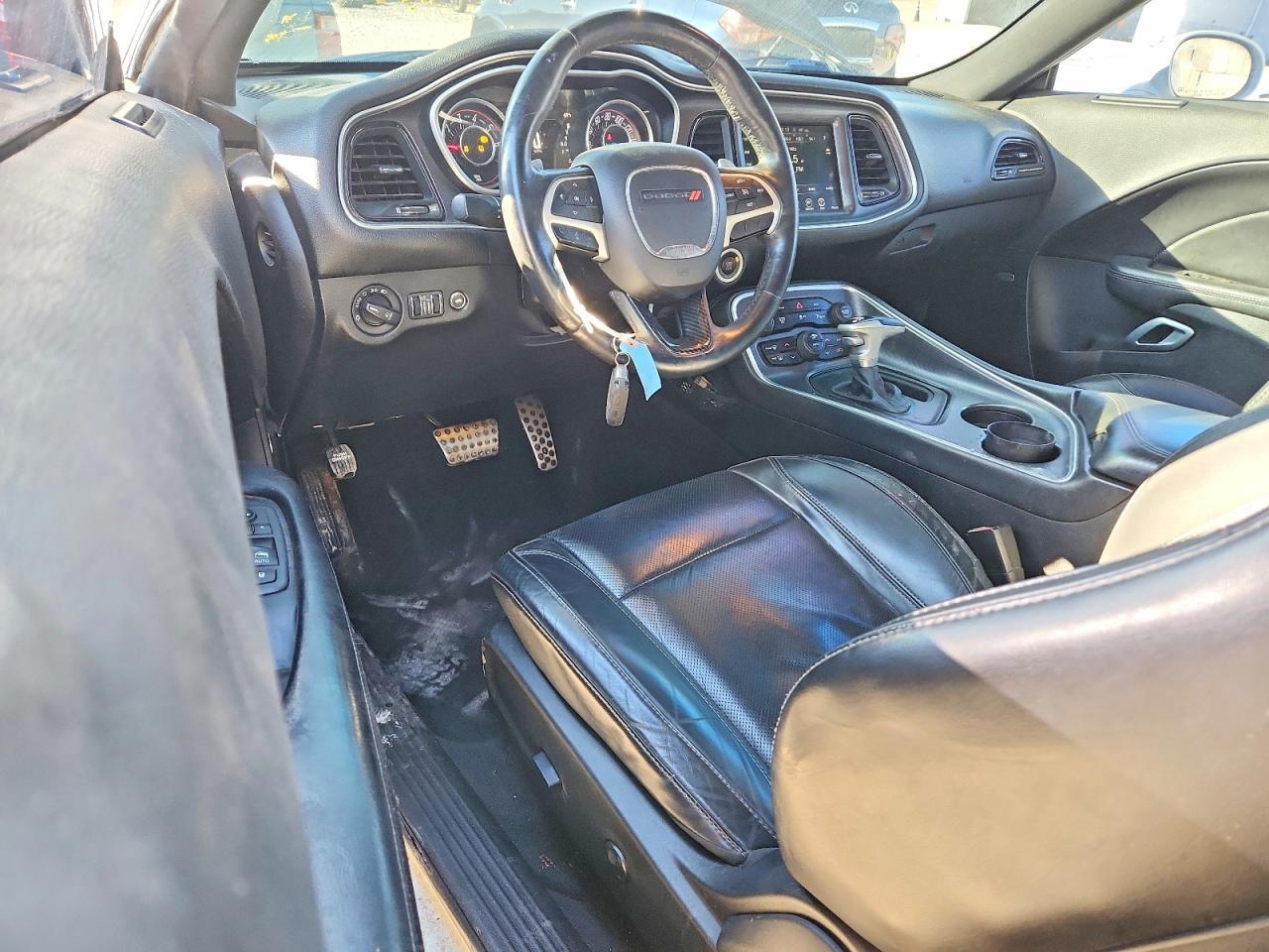 2016 Dodge Challenger R/T Scat Pack - zdjęcie 8