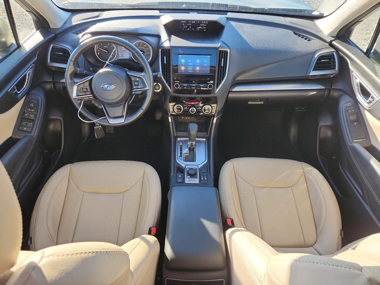 2023 Subaru Forester Premium - zdjęcie 8