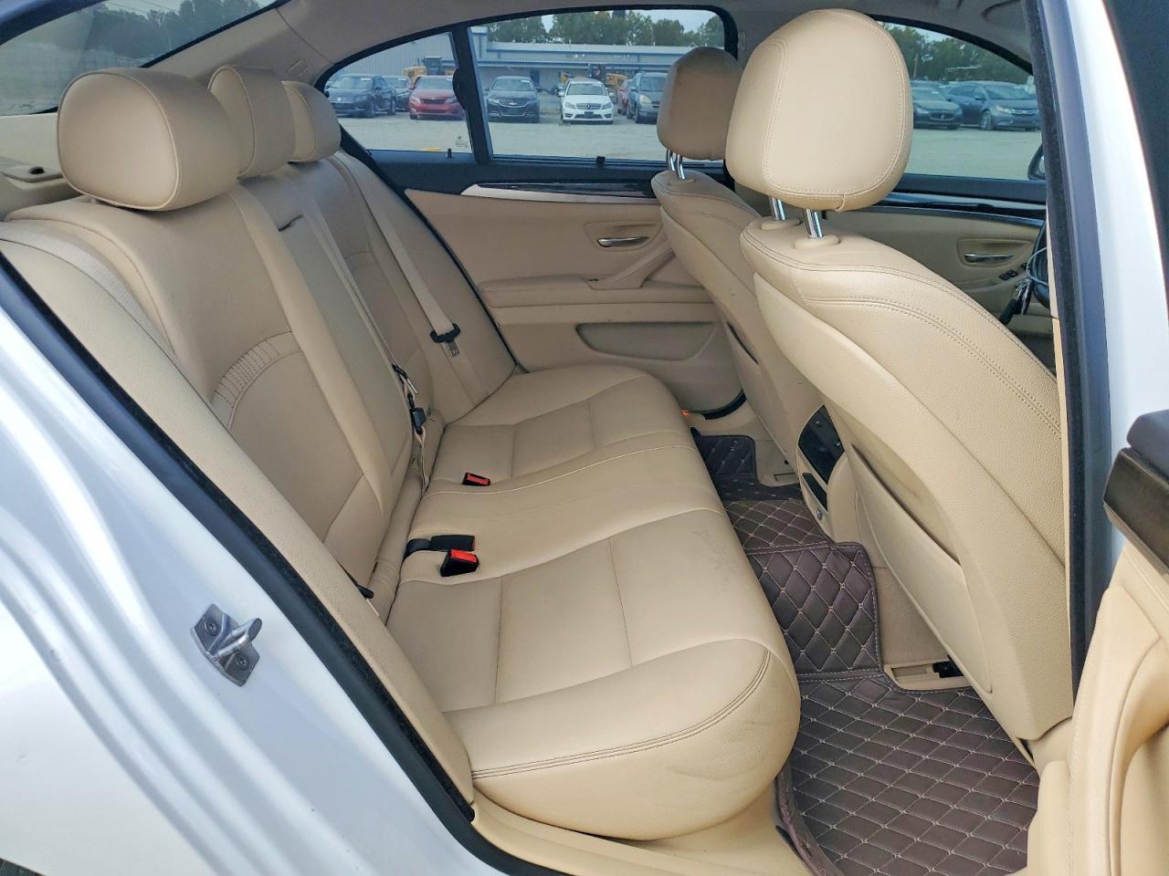 2015 BMW 535 I - zdjęcie 10