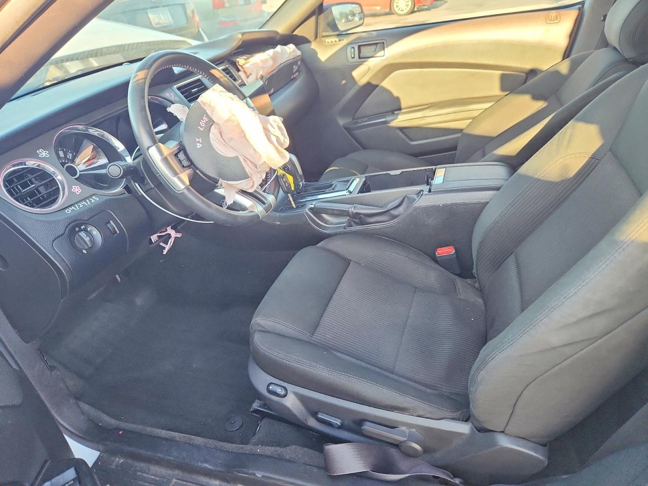 2014 Ford Mustang - zdjęcie 7