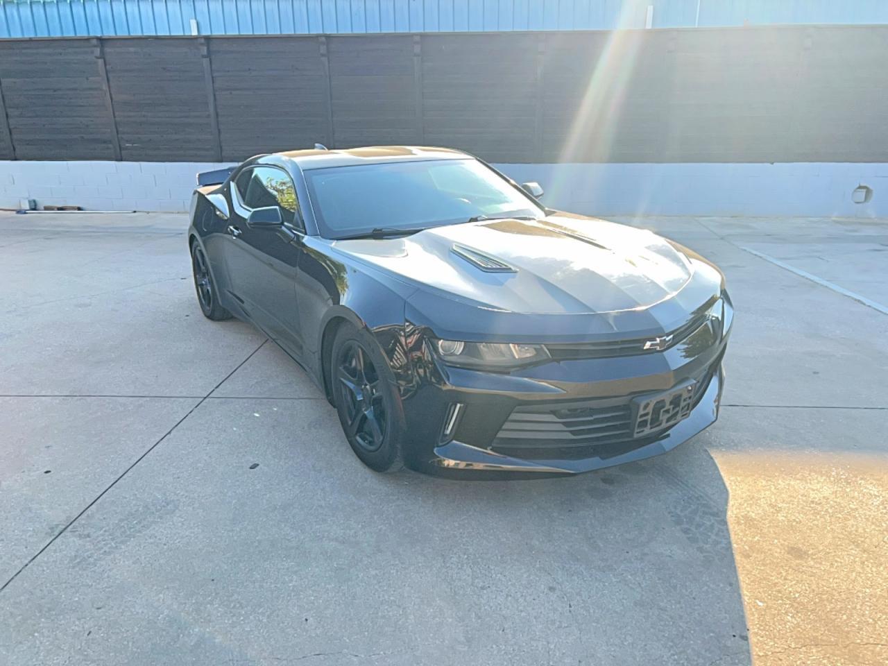 Chevrolet Camaro Coupe - zdjęcie 1