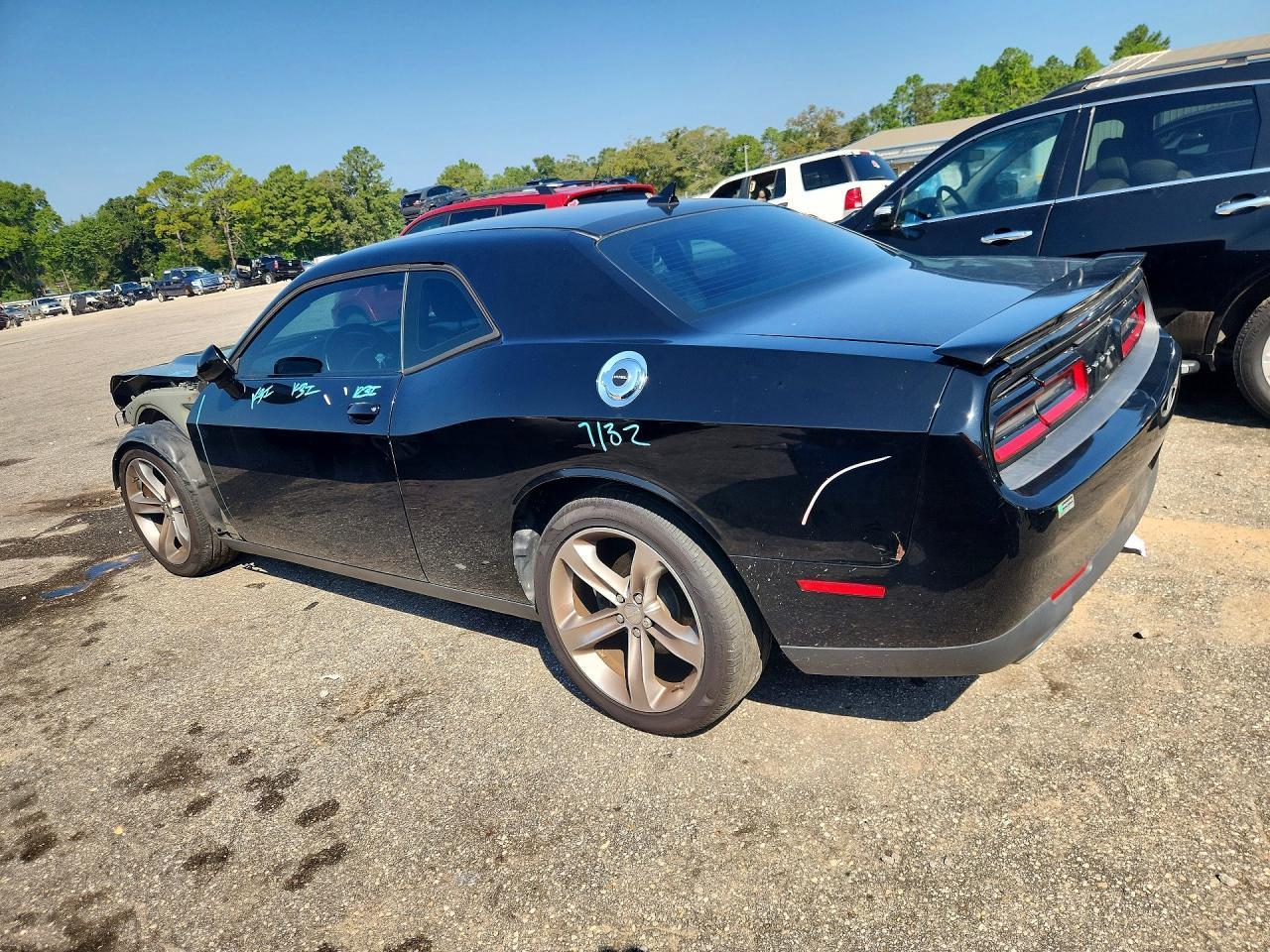 2015 Dodge Challenger Sxt - zdjęcie 2