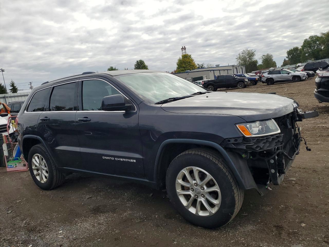2015 Jeep Grand Cherokee Laredo - zdjęcie 4