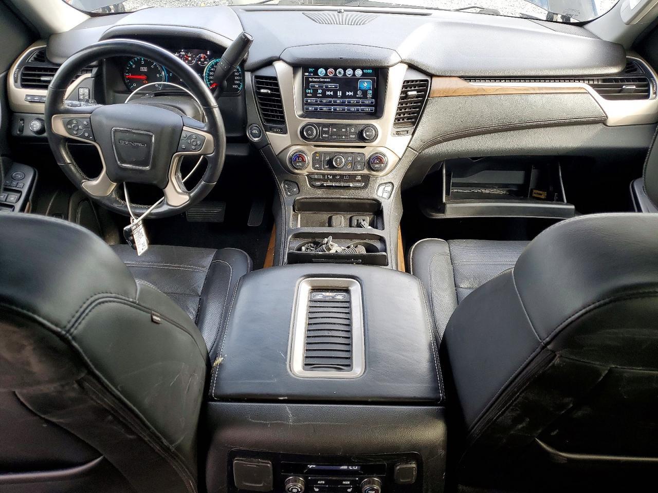 2020 GMC Yukon Xl Denali - zdjęcie 8