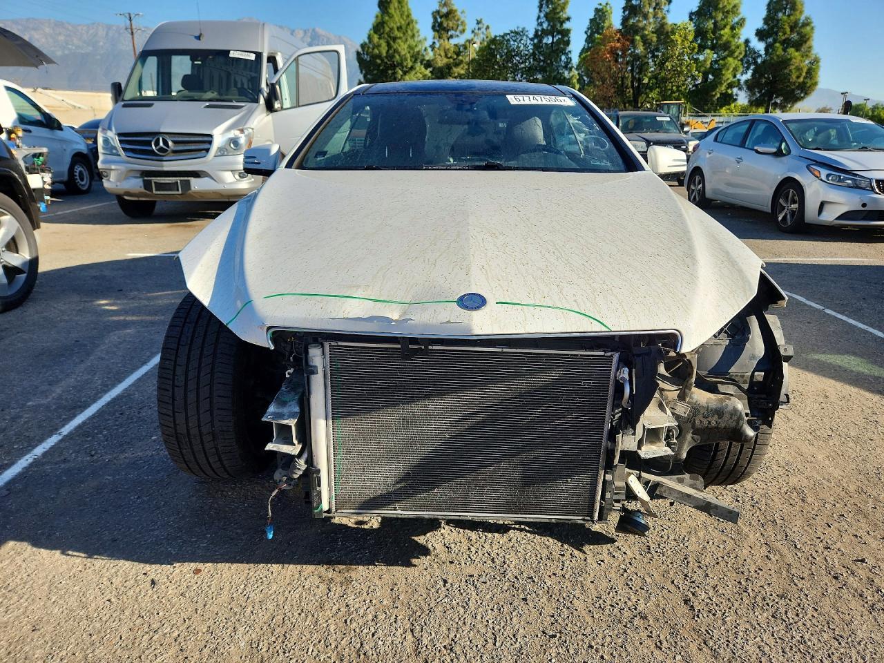 2016 Mercedes-Benz E 400 - zdjęcie 5