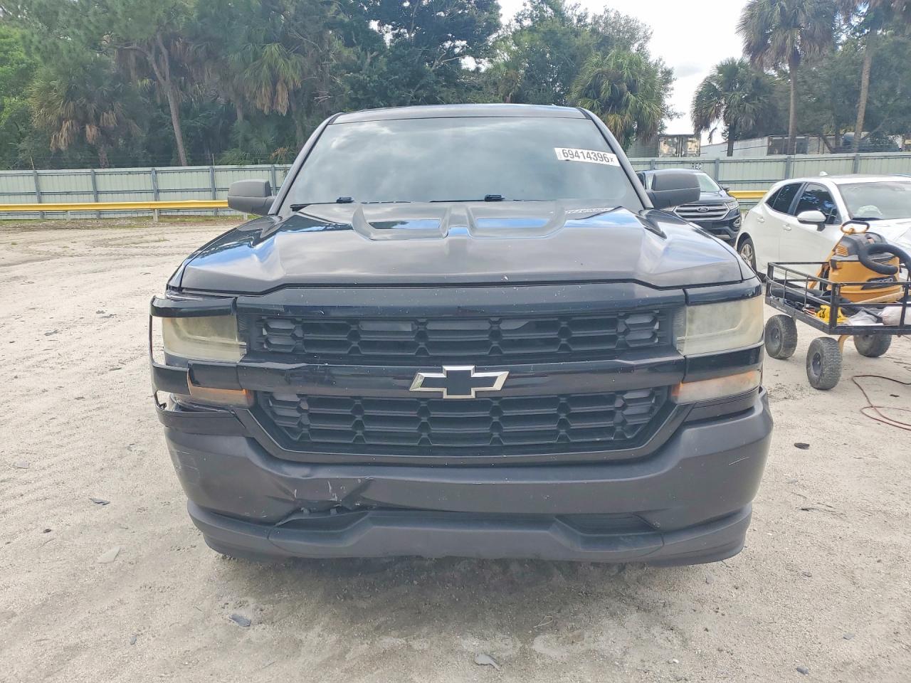 2016 Chevrolet Silverado C1500 - zdjęcie 5
