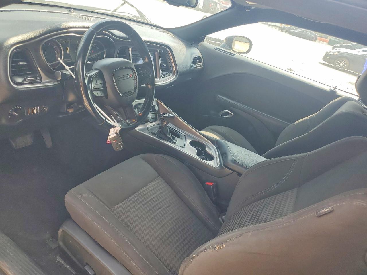 2019 Dodge Challenger Sxt - zdjęcie 8