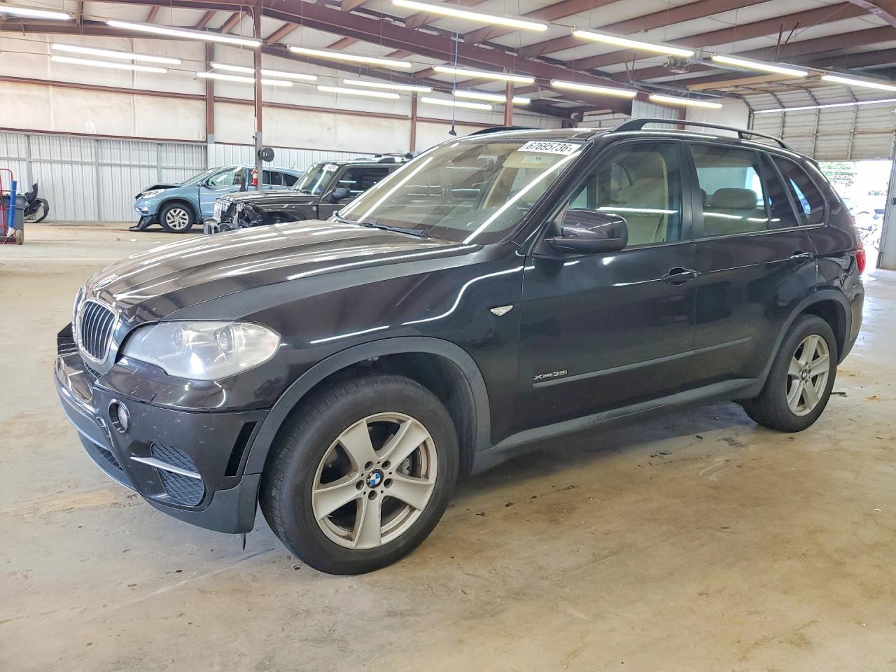 2013 BMW X5 xDrive35I - zdjęcie główne
