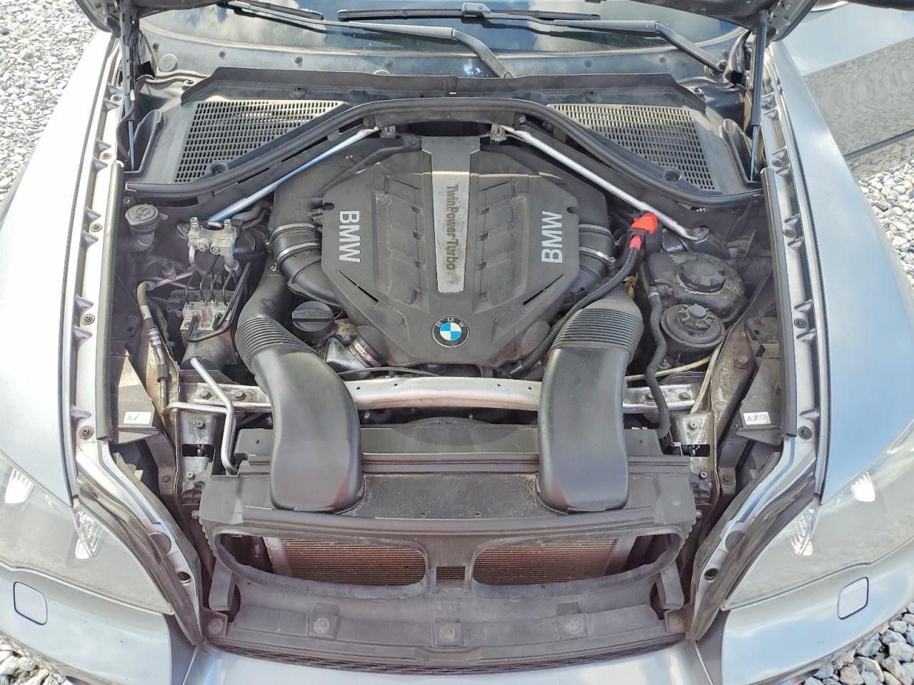 2013 BMW X5 xDrive50I - zdjęcie 11