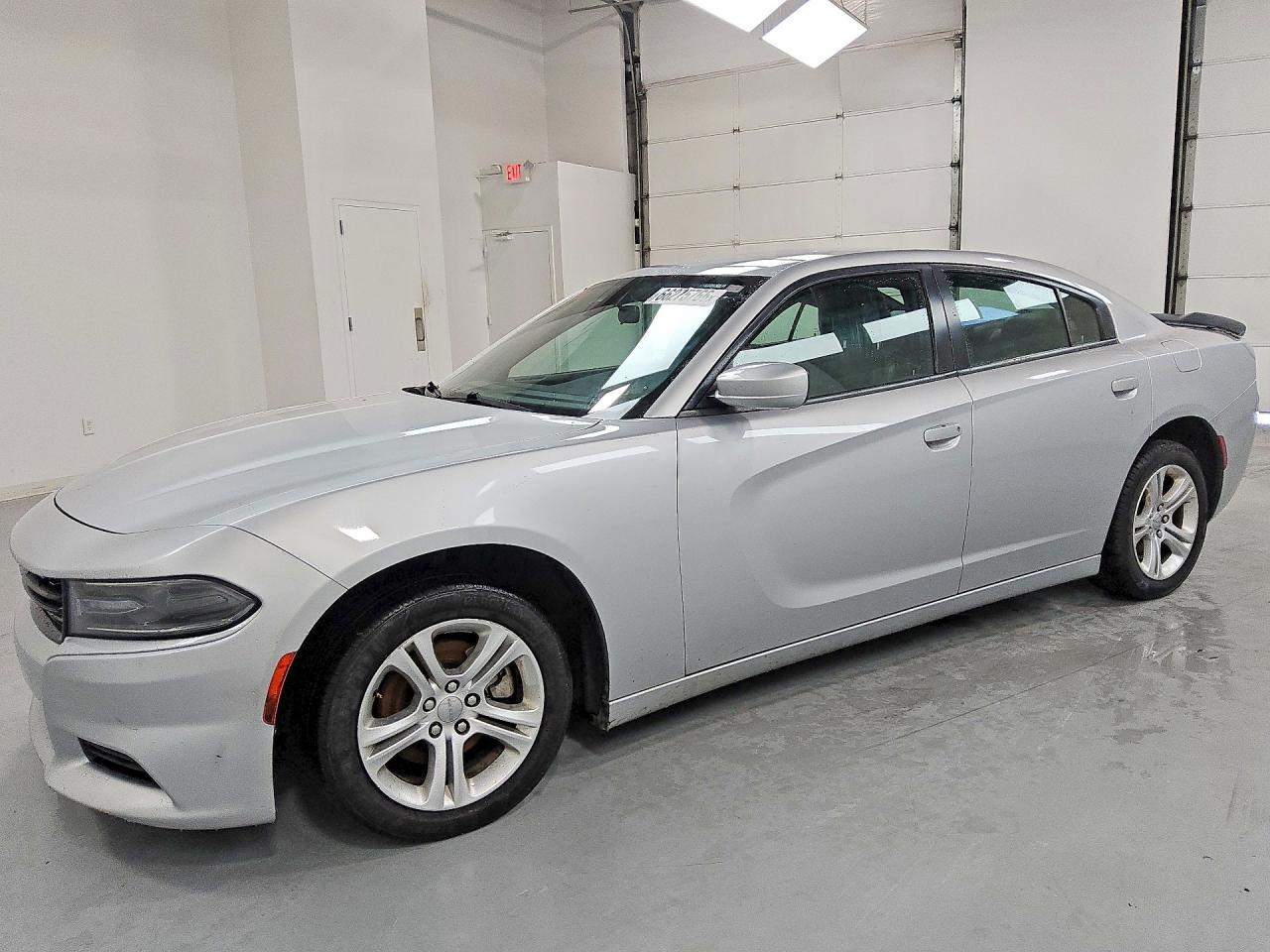 2021 Dodge Charger Sxt - zdjęcie główne