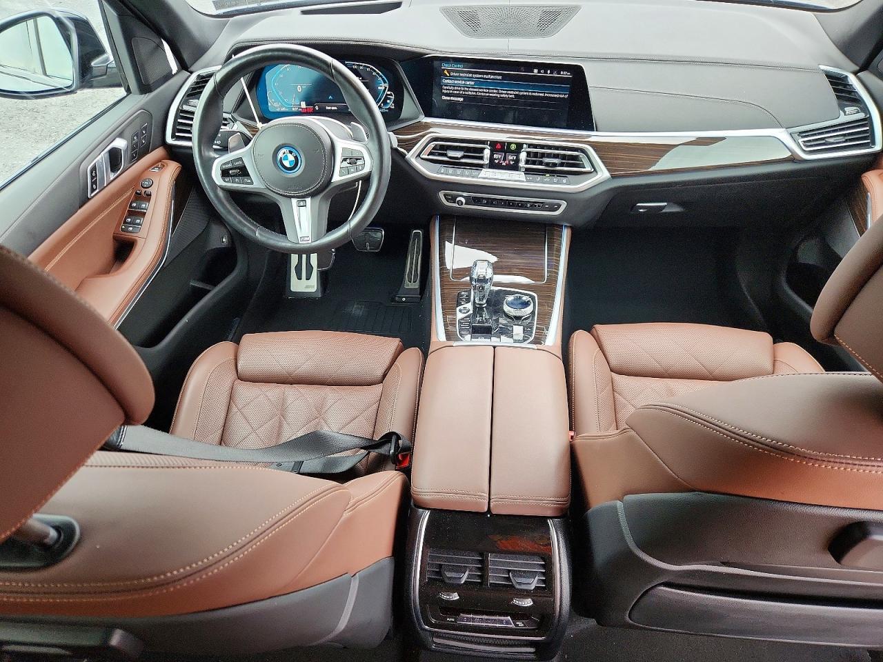 2023 BMW X5 xDrive45E - zdjęcie 8