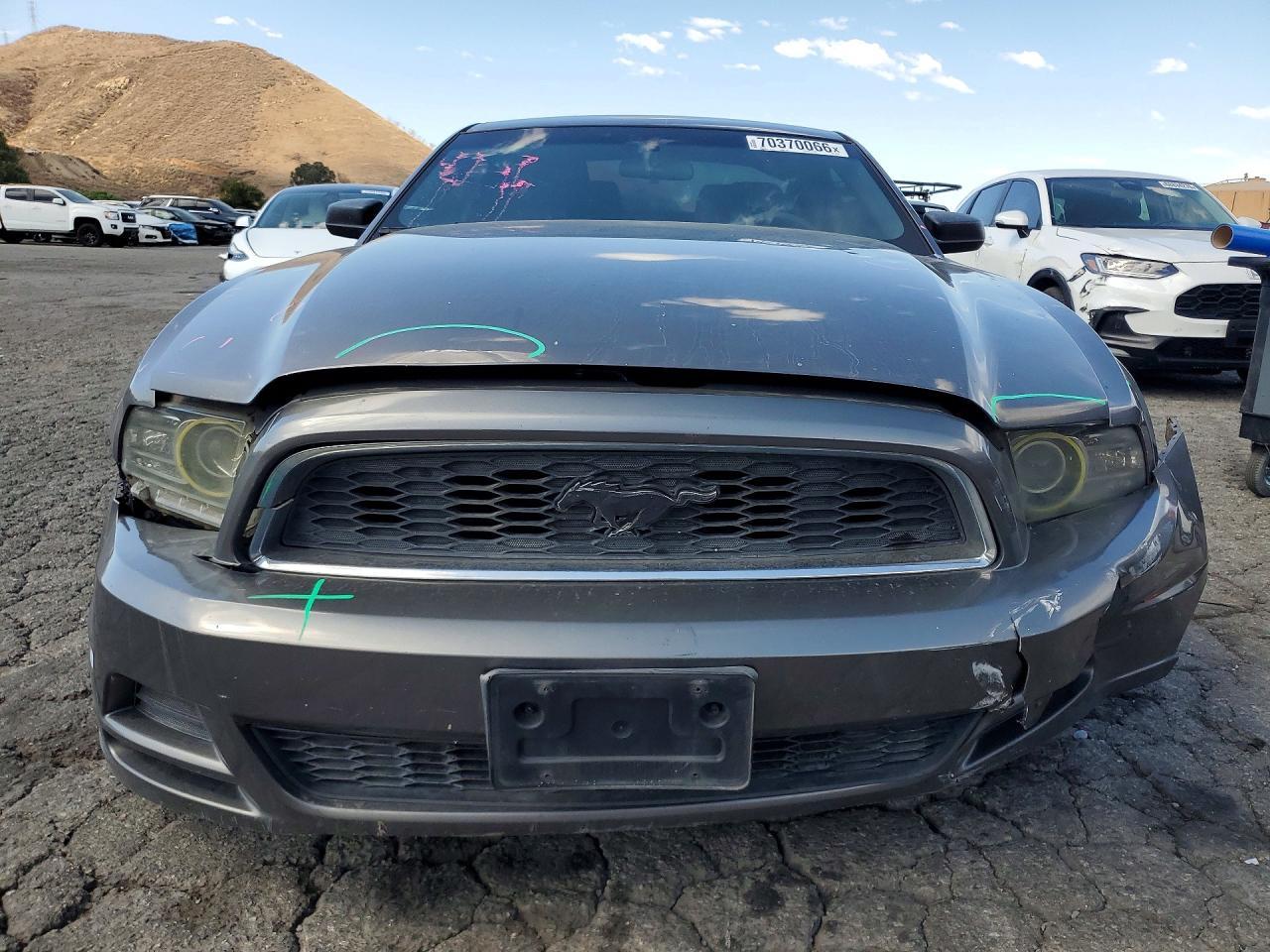 2013 Ford Mustang - zdjęcie 5