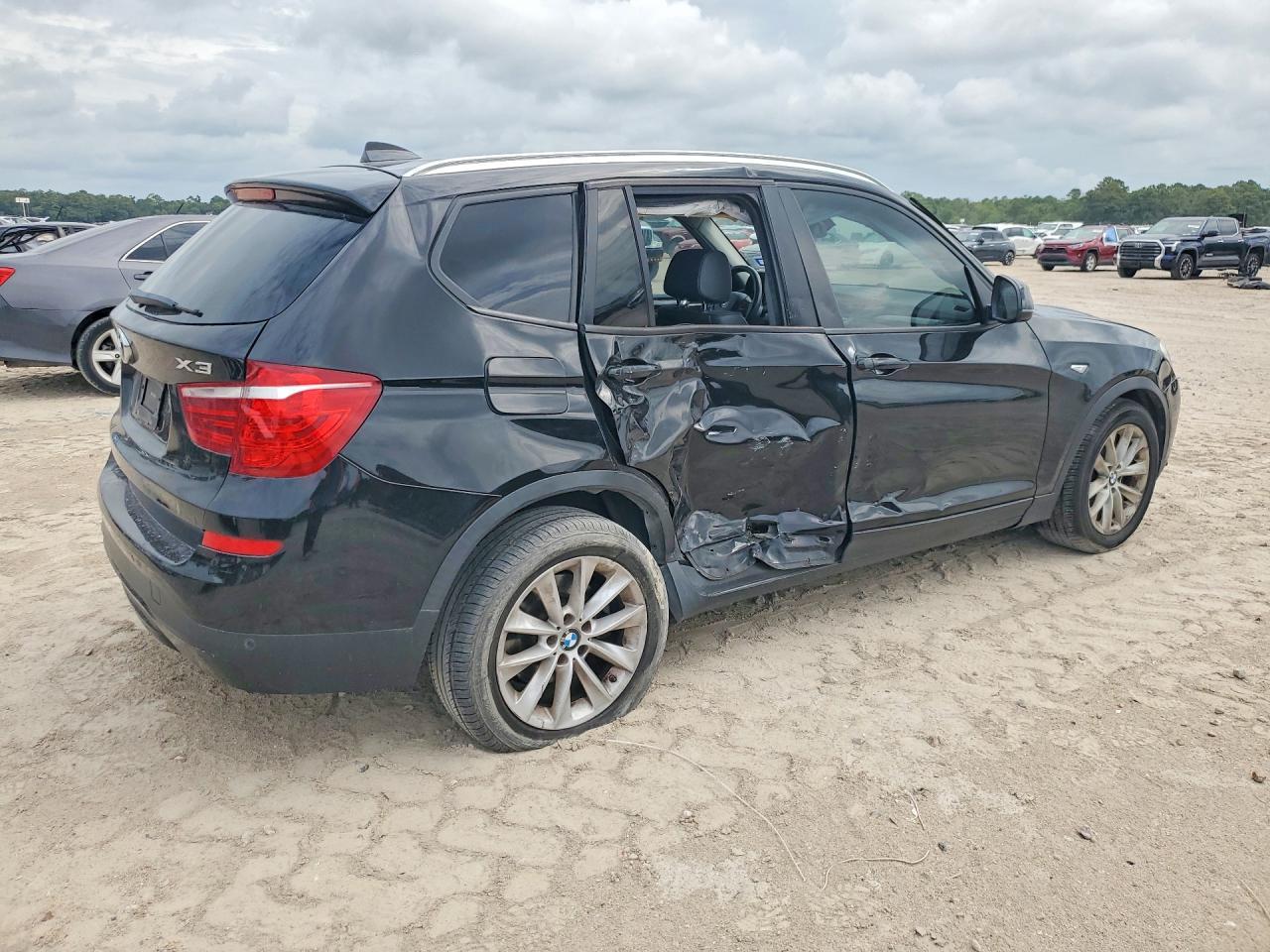 2017 BMW X3 Sdrive28I - zdjęcie 3