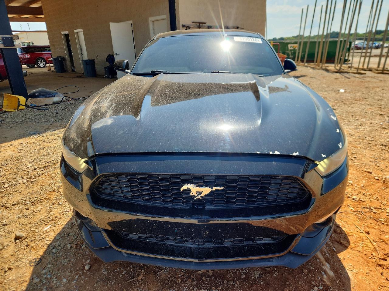 2016 Ford Mustang - zdjęcie 5