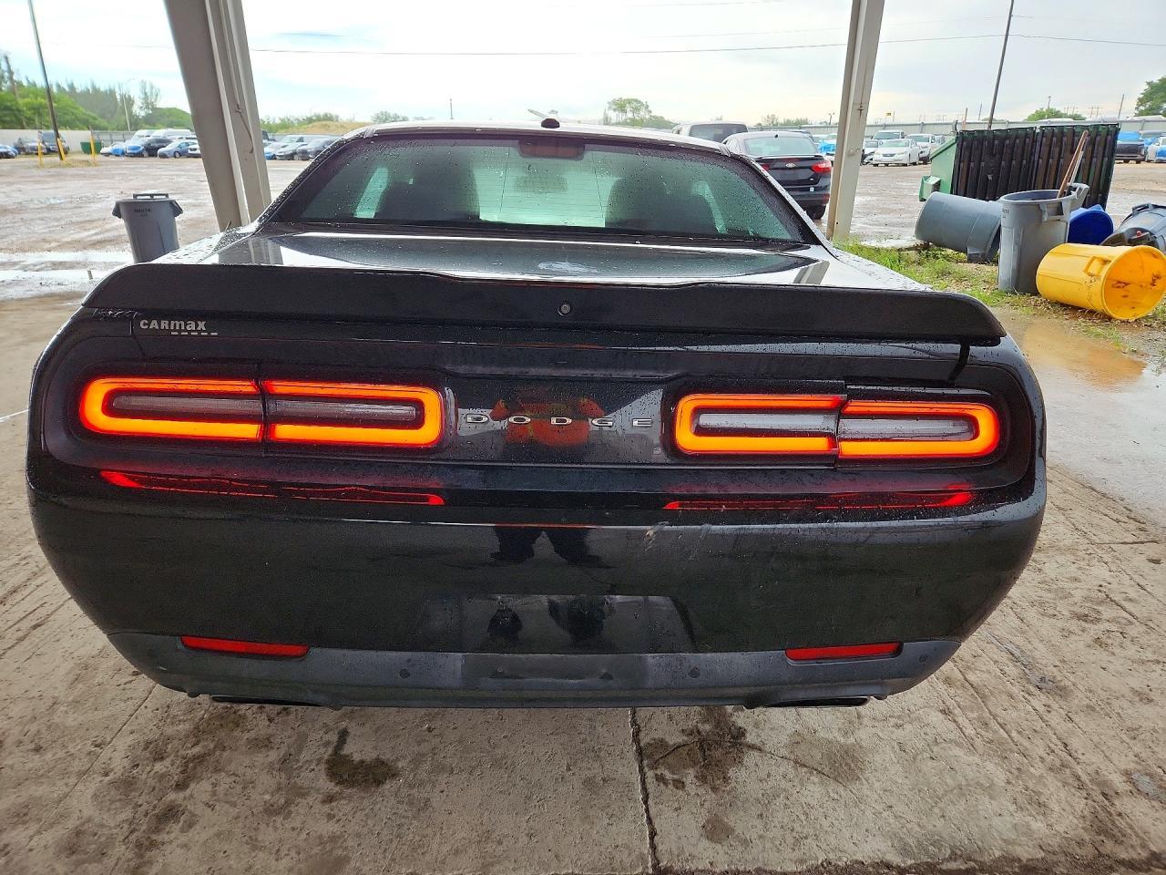 2019 Dodge Challenger R/T - zdjęcie 6