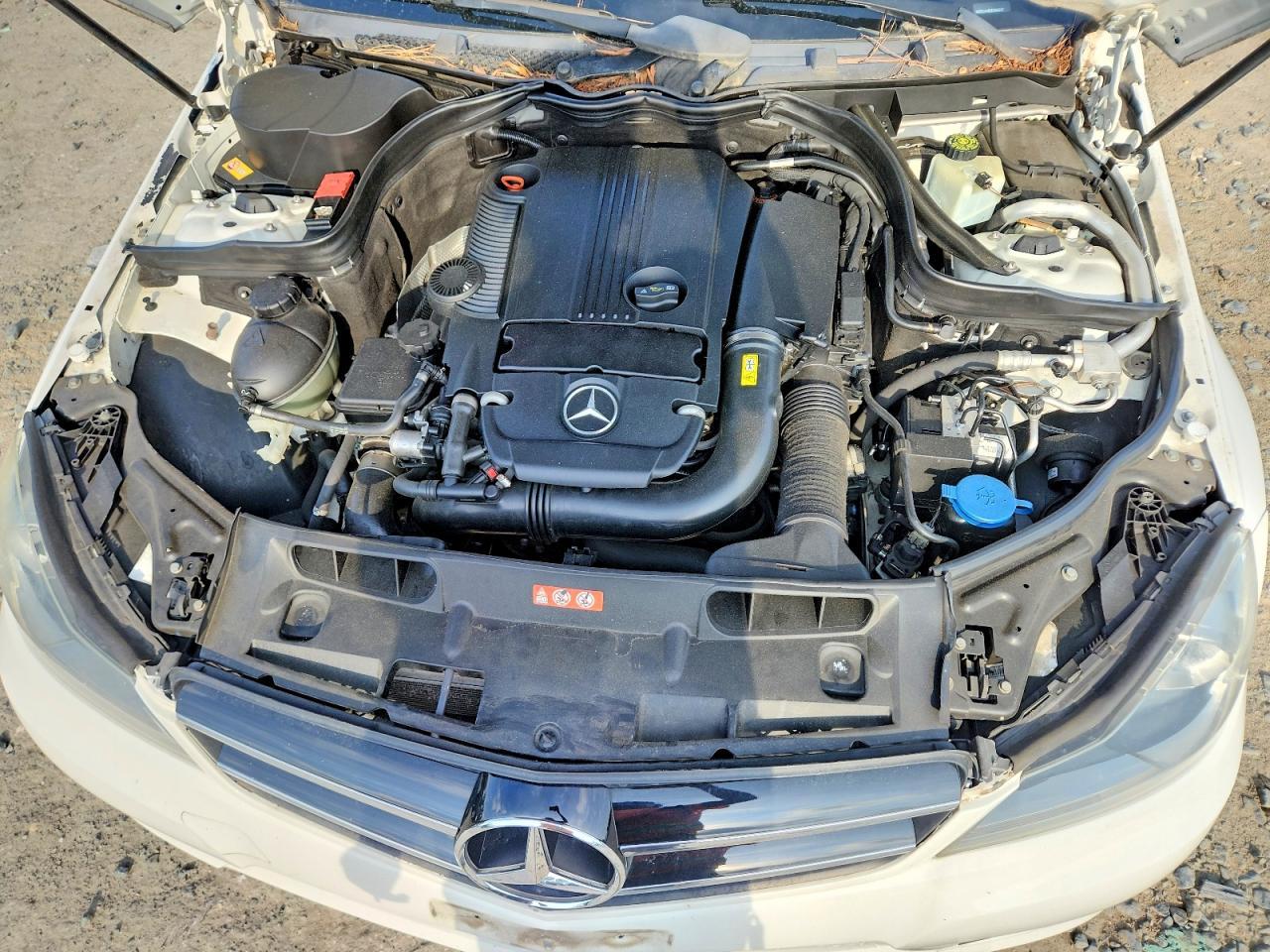 2014 Mercedes-Benz C 250 - zdjęcie 11