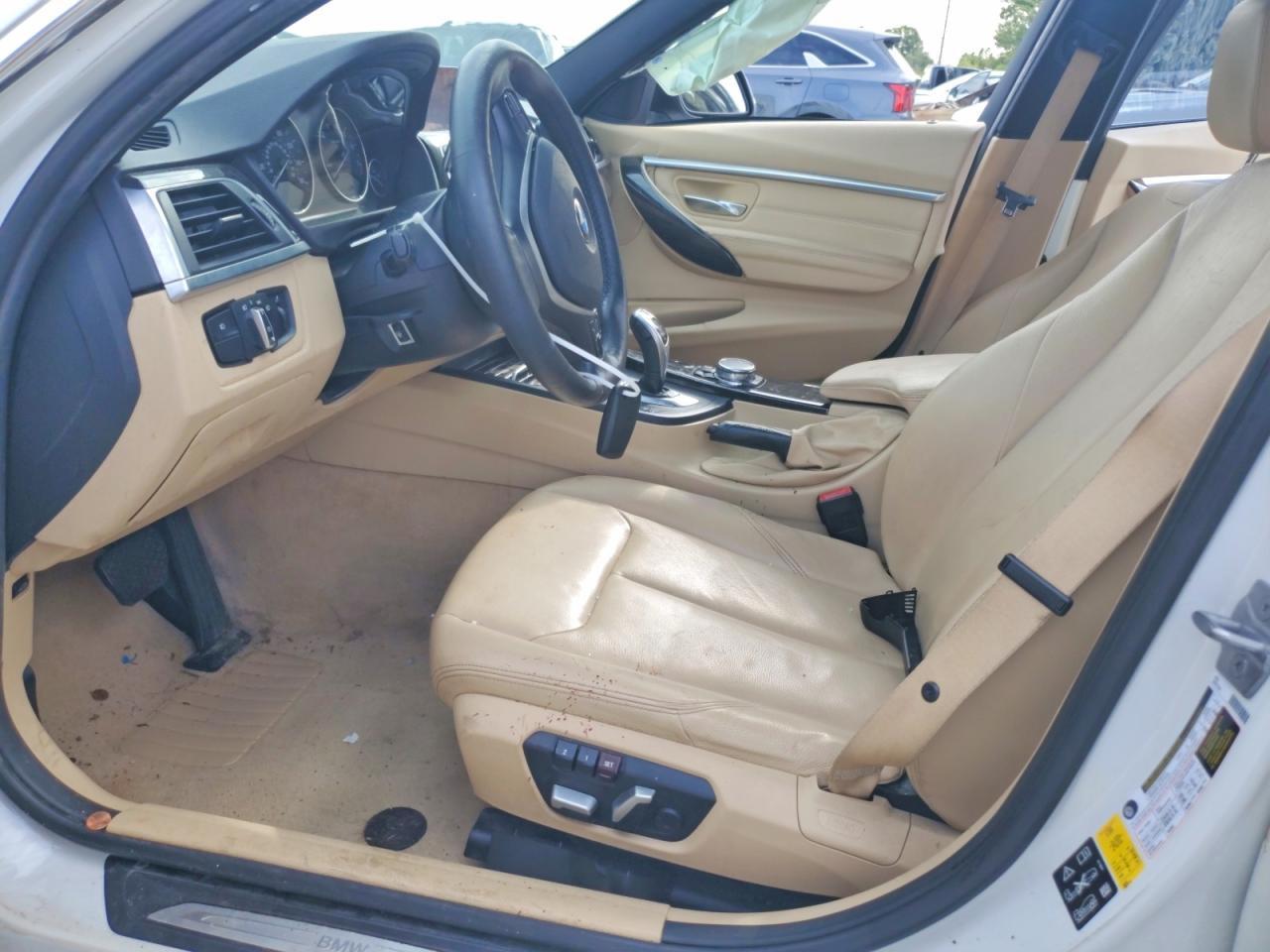 2016 BMW Seria 3 328i - zdjęcie 7
