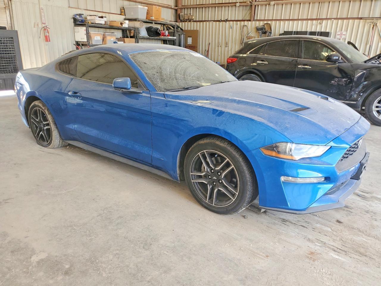 2021 Ford Mustang - zdjęcie 4