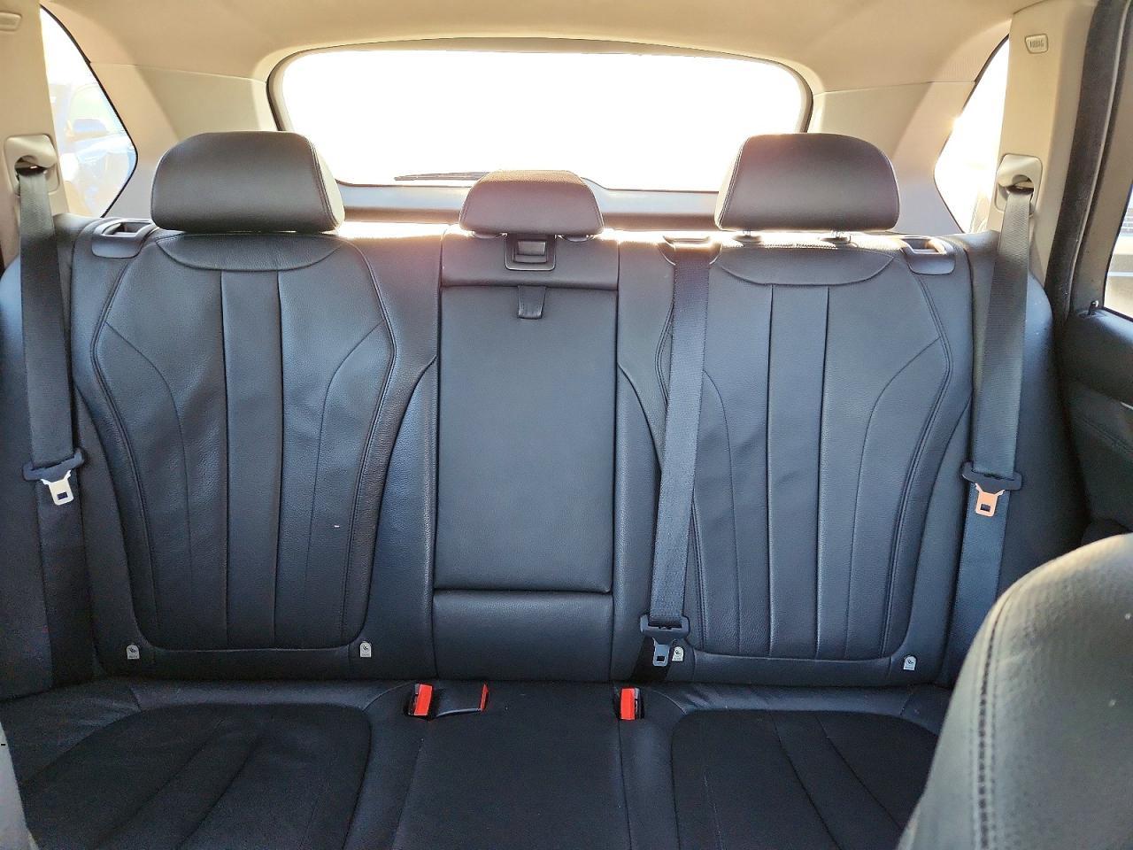 2015 BMW X5 xDrive35I - zdjęcie 10