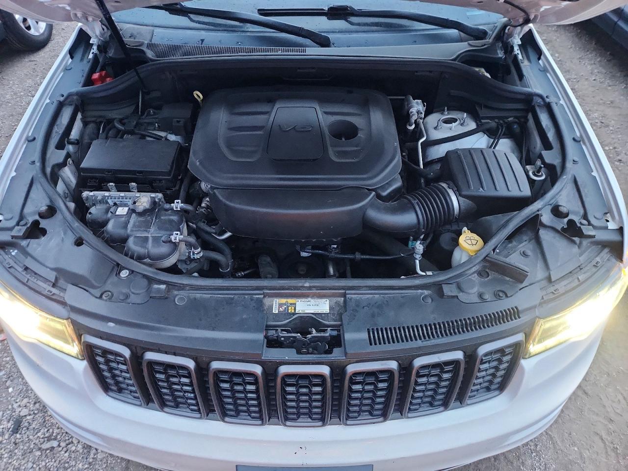 2020 Jeep Grand Cherokee Limited - zdjęcie 12