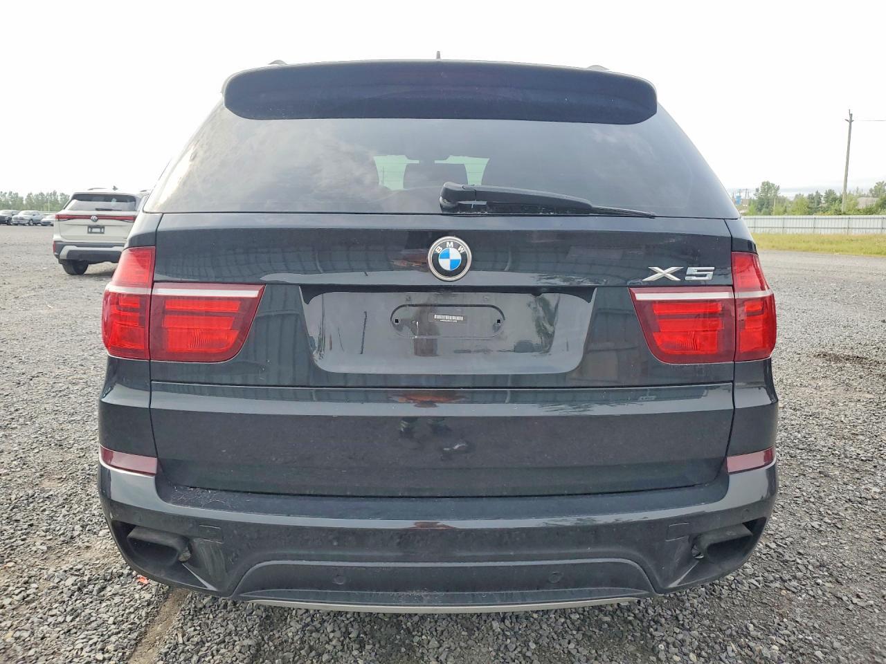 2013 BMW X5 xDrive50I - zdjęcie 6