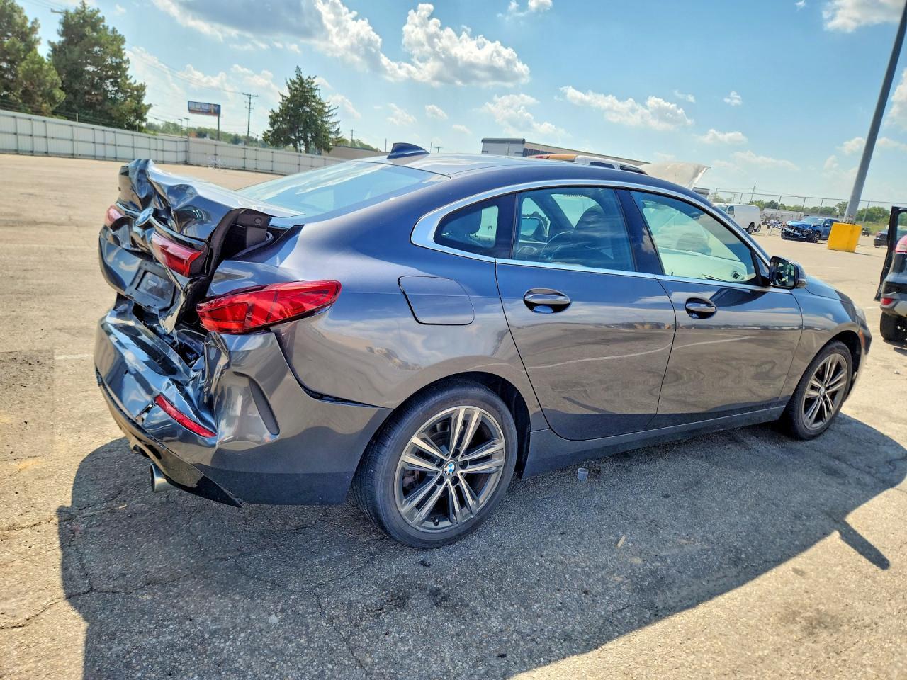 2020 BMW Seria 2 228i - zdjęcie 3