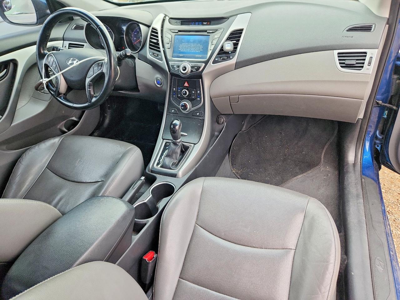 2014 Hyundai Elantra Coupe Base - zdjęcie 8