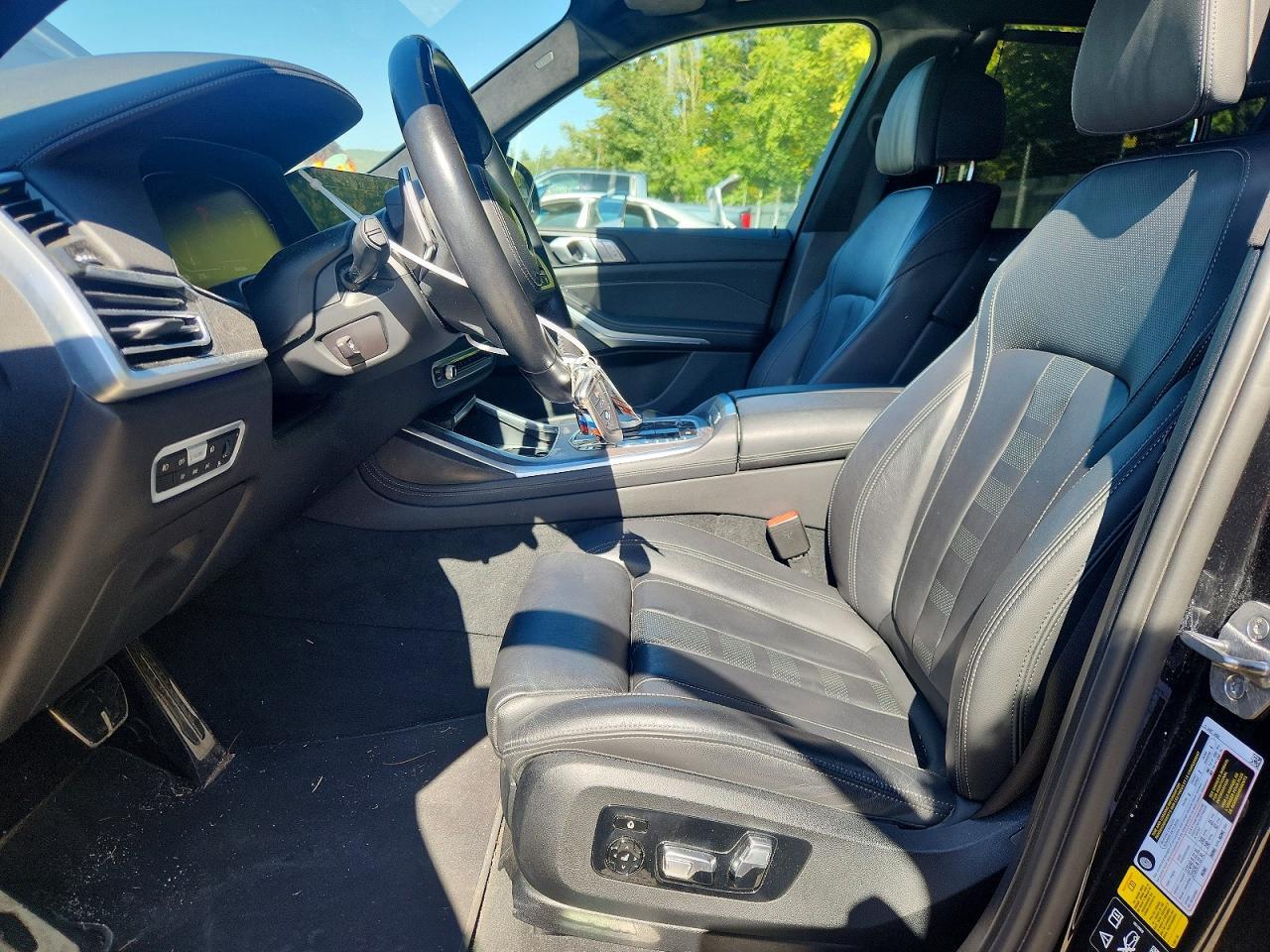 2022 BMW X7 xDrive40I - zdjęcie 7