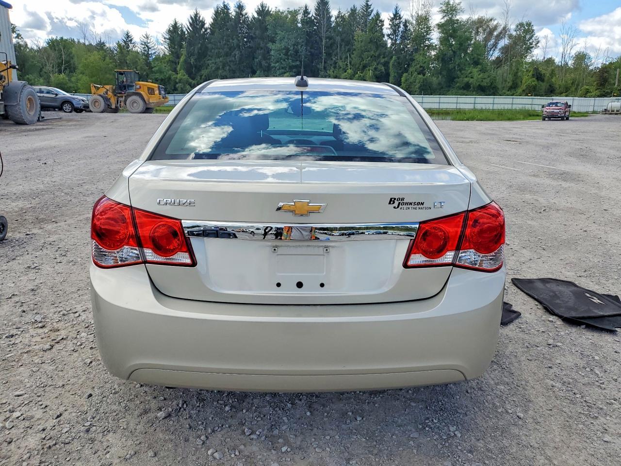 2016 Chevrolet Cruze Limited Lt - zdjęcie 6