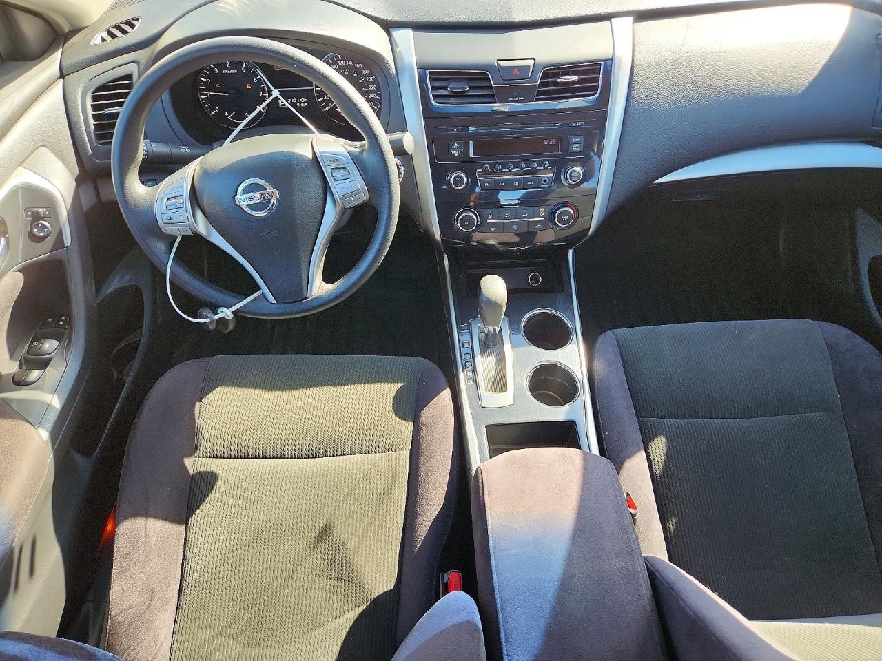 2013 Nissan Altima 2.5 - zdjęcie 8