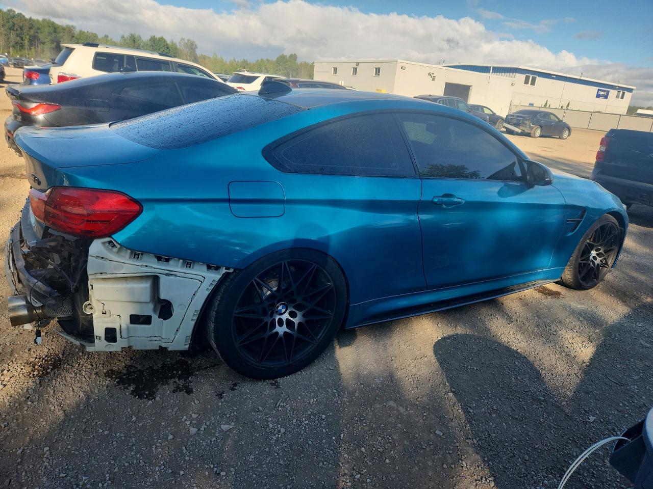 2015 BMW M4 - zdjęcie 3
