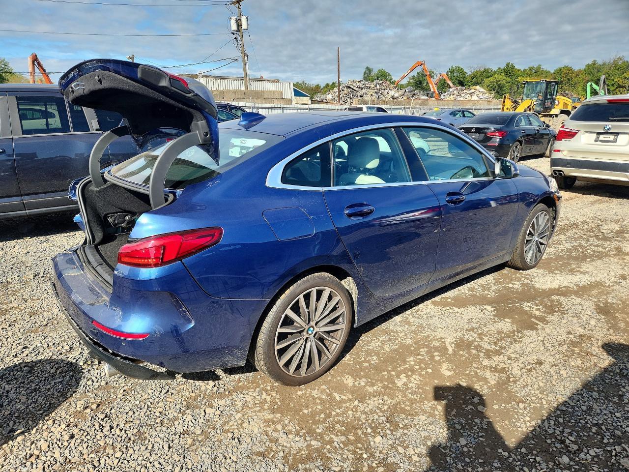 2024 BMW Seria 2 228i - zdjęcie 3