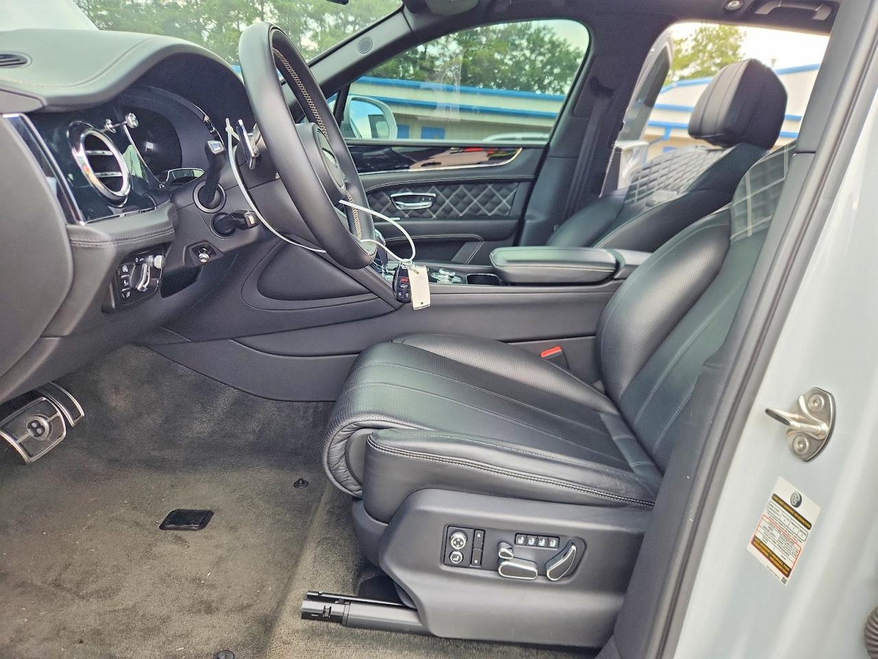 2021 Bentley Bentayga - zdjęcie 7