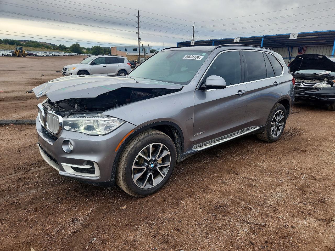 2016 BMW X5 xDrive50I - zdjęcie główne