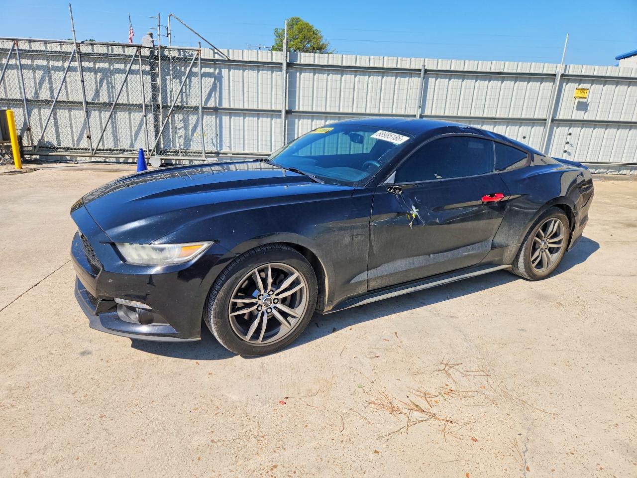 2017 Ford Mustang - zdjęcie główne