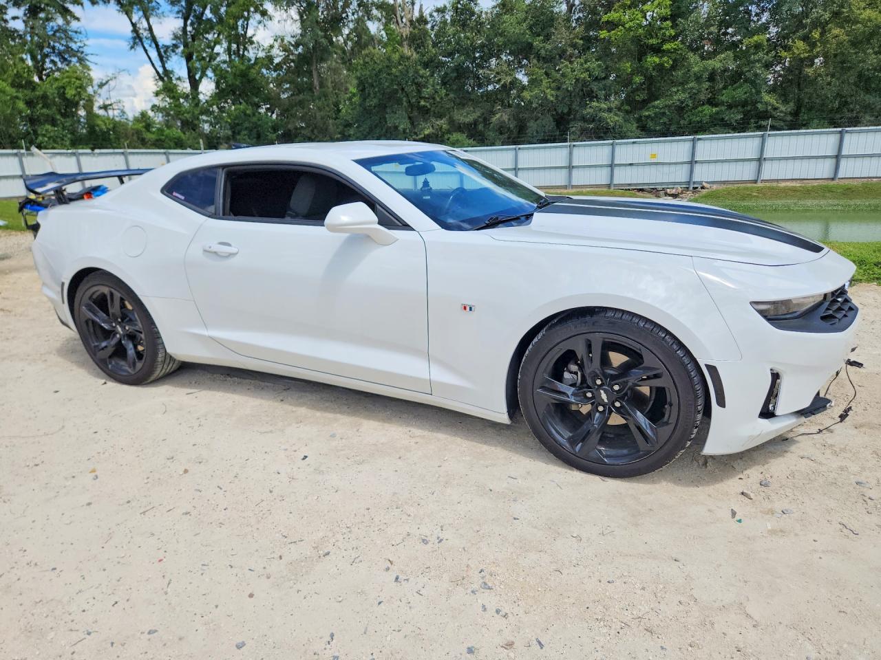 2019 Chevrolet Camaro Ls - zdjęcie 4