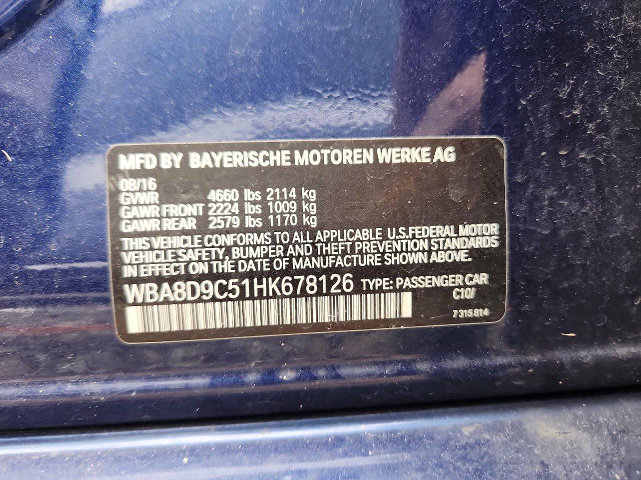 2017 BMW Seria 3 330i - zdjęcie 12