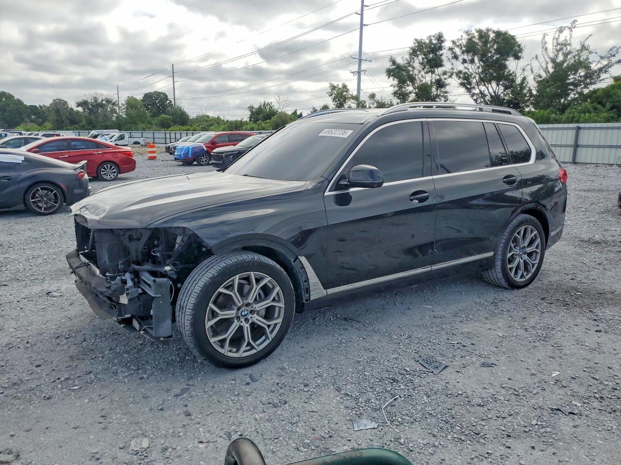 2019 BMW X7 xDrive40I - zdjęcie główne