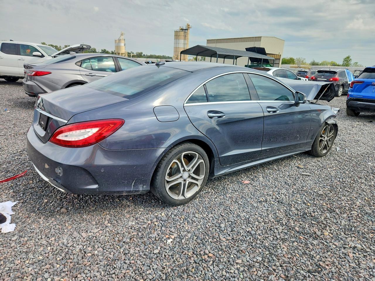 2016 Mercedes-Benz Cls 400 - zdjęcie 3