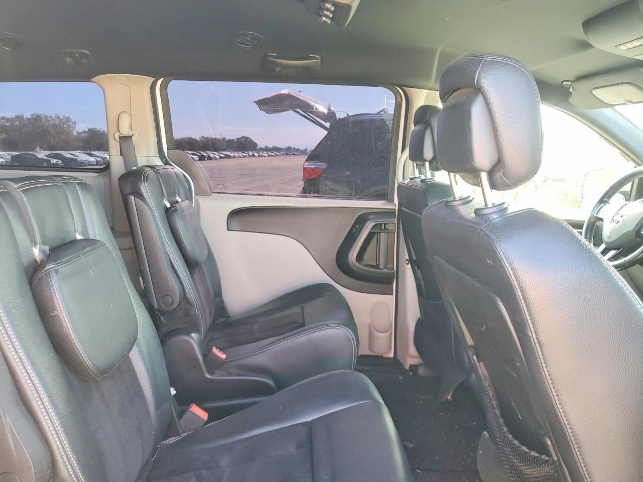 2018 Dodge Grand Caravan Sxt - zdjęcie 11