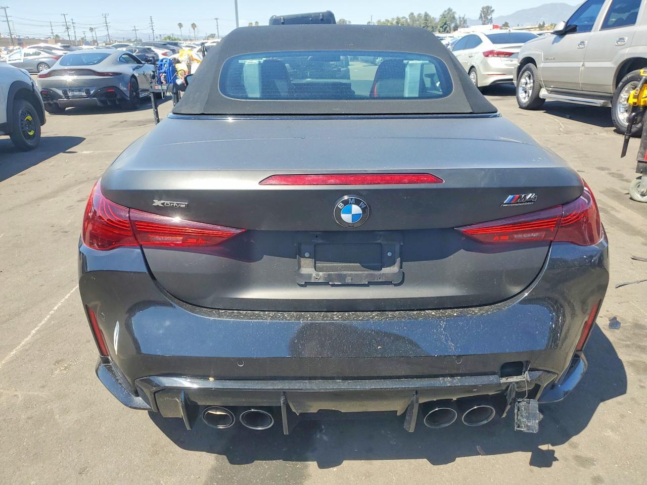 2025 BMW M4 Competition - zdjęcie 6