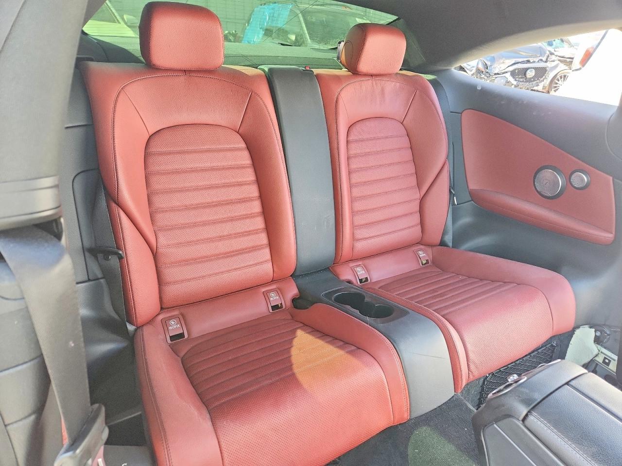2020 Mercedes-Benz C 300 - zdjęcie 10