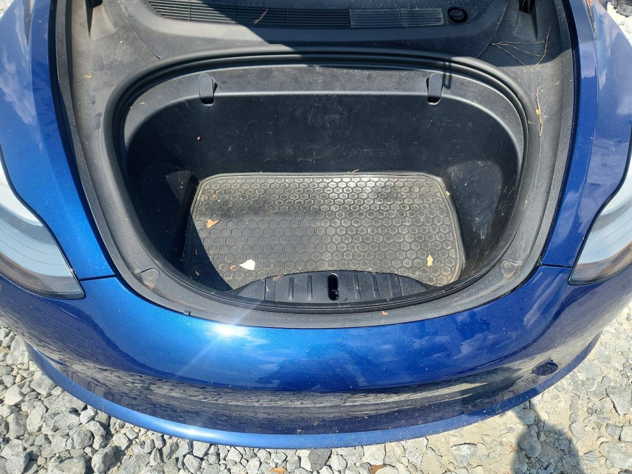 2019 Tesla Model 3 - zdjęcie 11