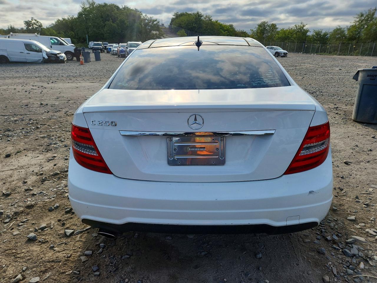 2014 Mercedes-Benz C 250 - zdjęcie 6