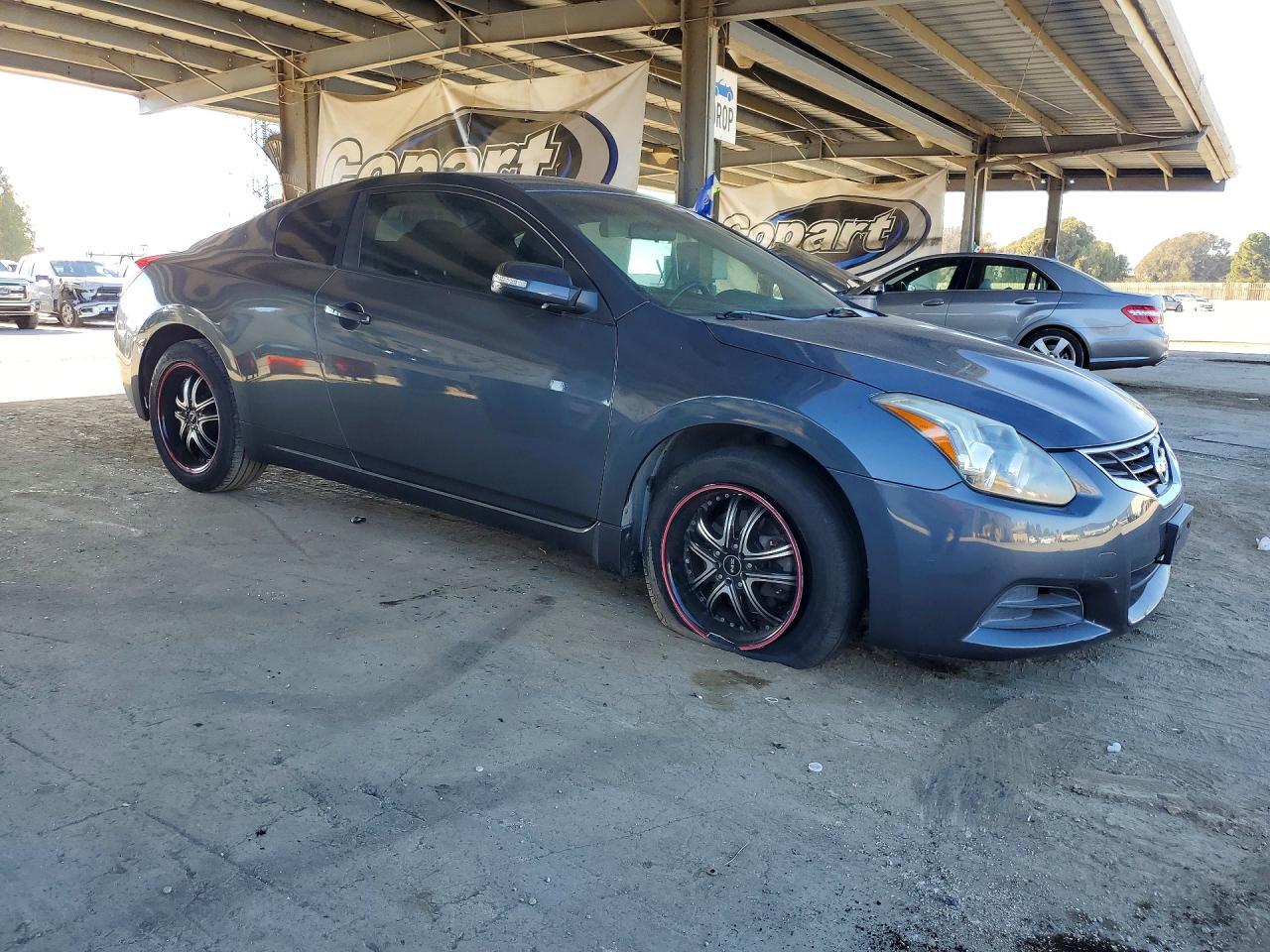 2013 Nissan Altima S - zdjęcie 4